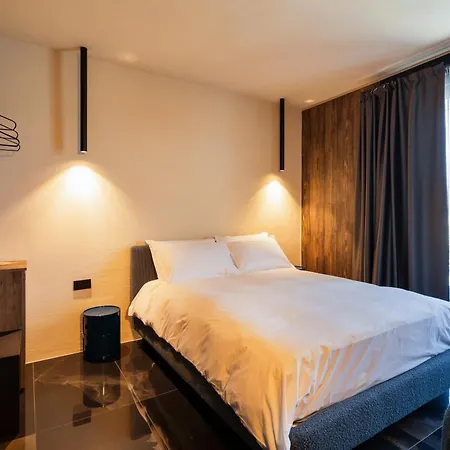 호텔 Etrus - Boutique & Rooftop