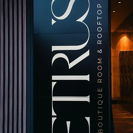 Hotel Etrus - Boutique & Rooftop