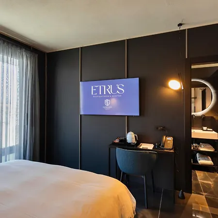 Hotel Etrus - Boutique & Rooftop