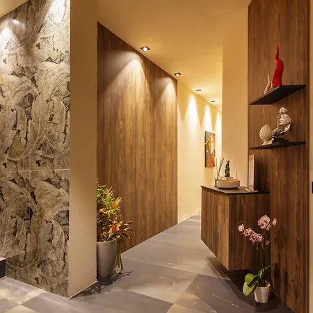 Etrus - Boutique & Rooftop Hotel